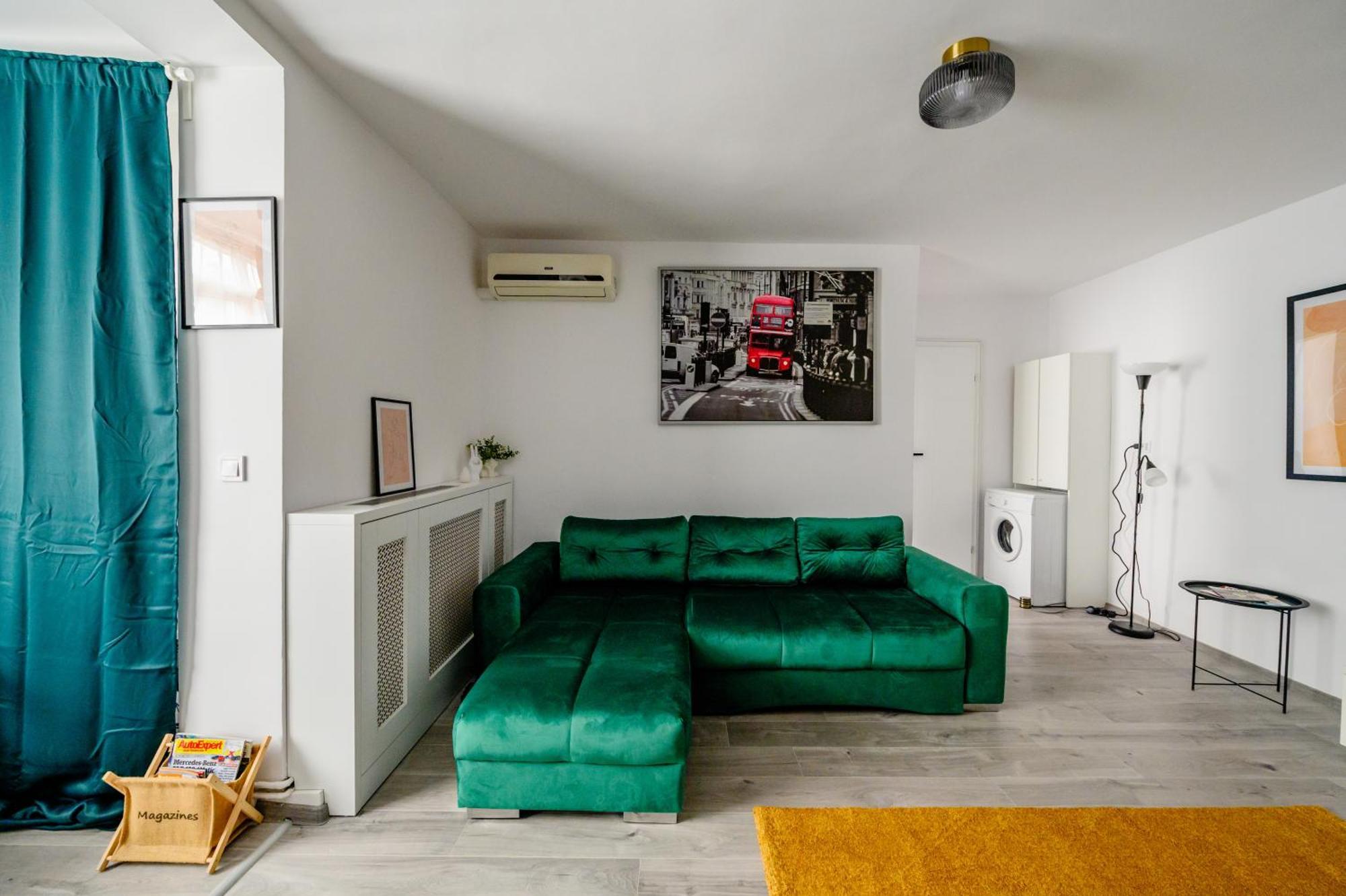Happy Heart Hideaway Apartment Bucharest Exterior photo