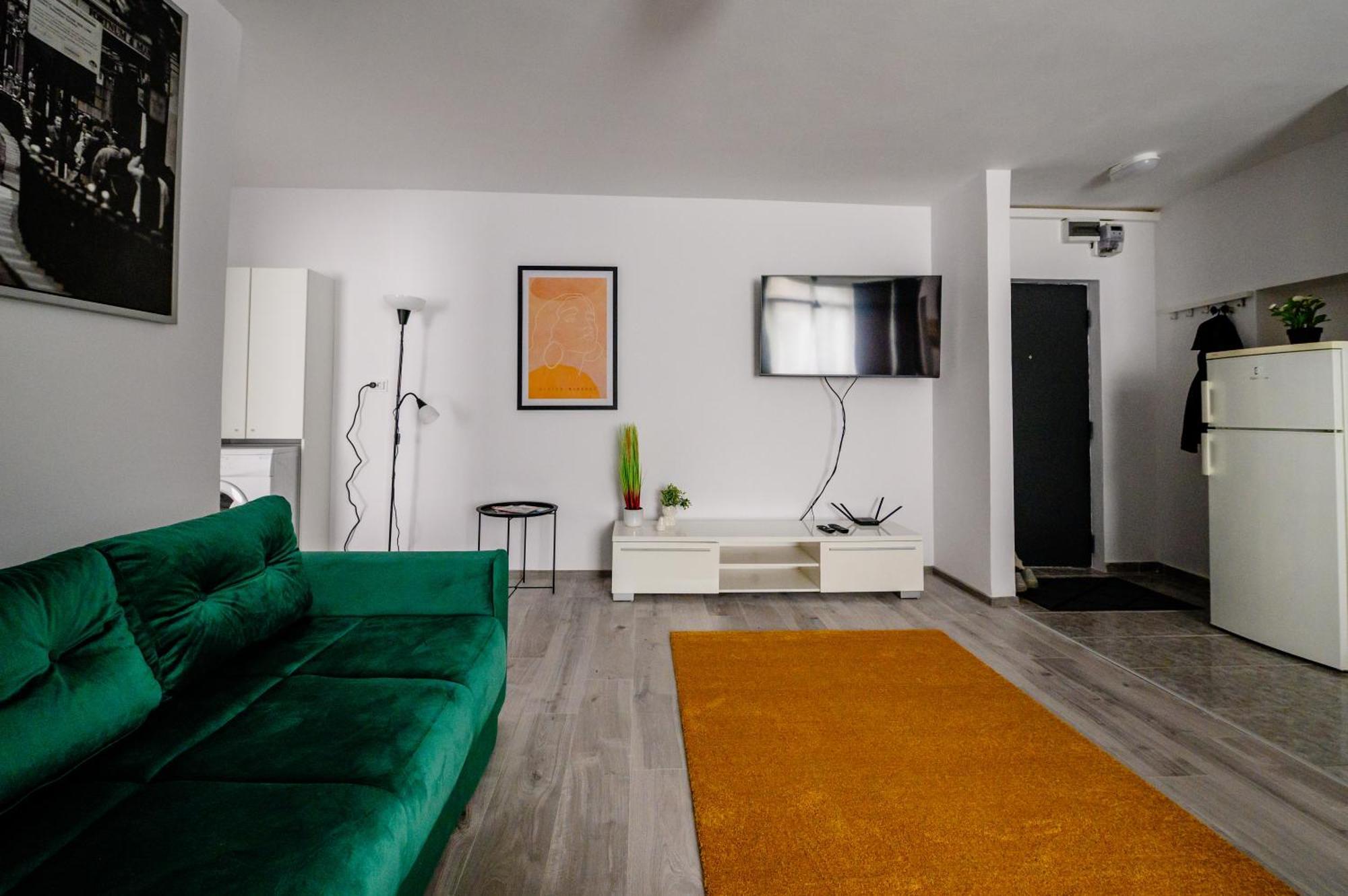 Happy Heart Hideaway Apartment Bucharest Exterior photo